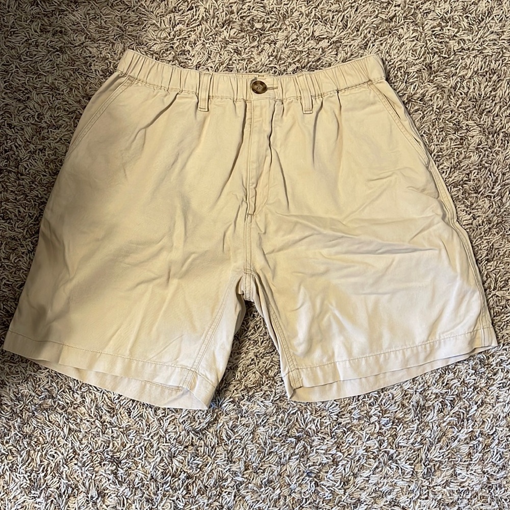 Chubbies Khaki Shorts Size Large 7”